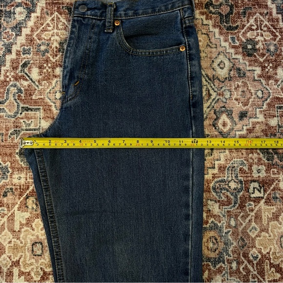 Levi’s jeans 550 - Picture 9 of 11